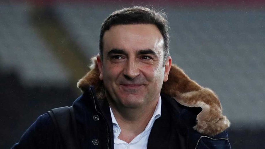 You are currently viewing Carlos Carvalhal